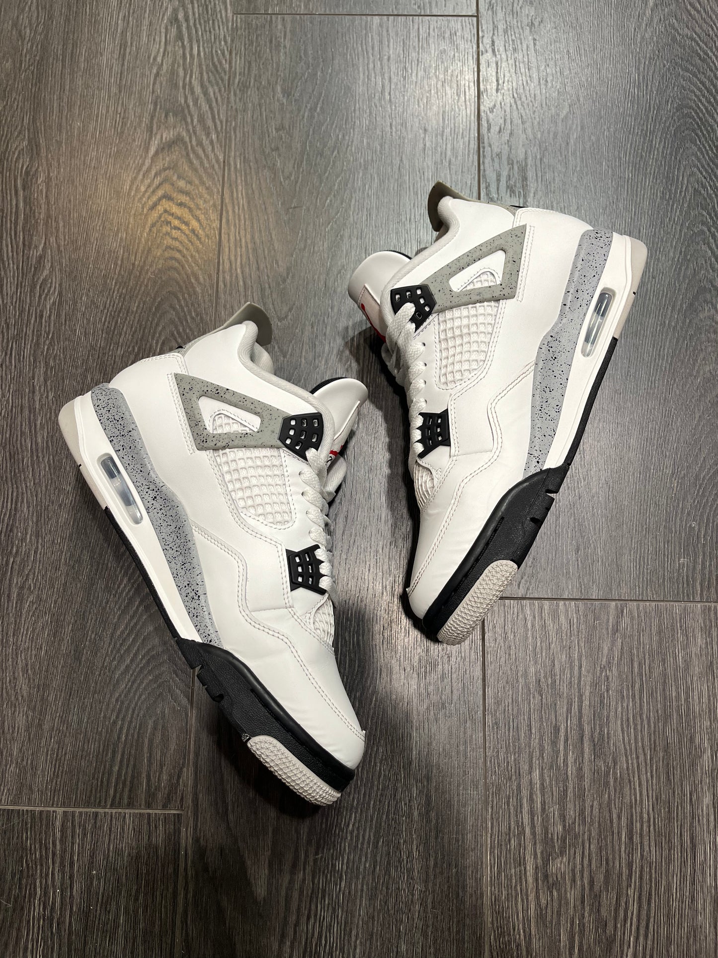 Air Jordan 4 White Cement