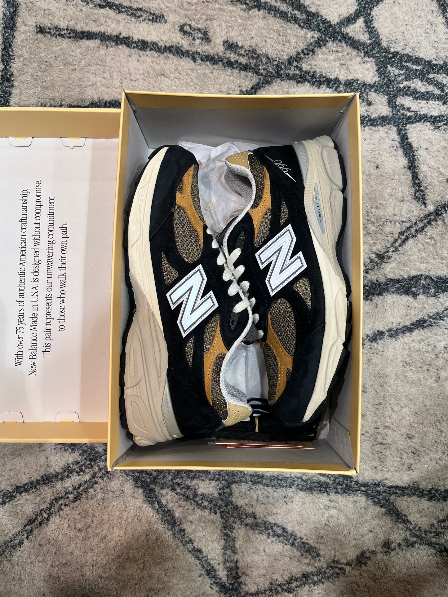 New Balance 990v3 Miusa Brown