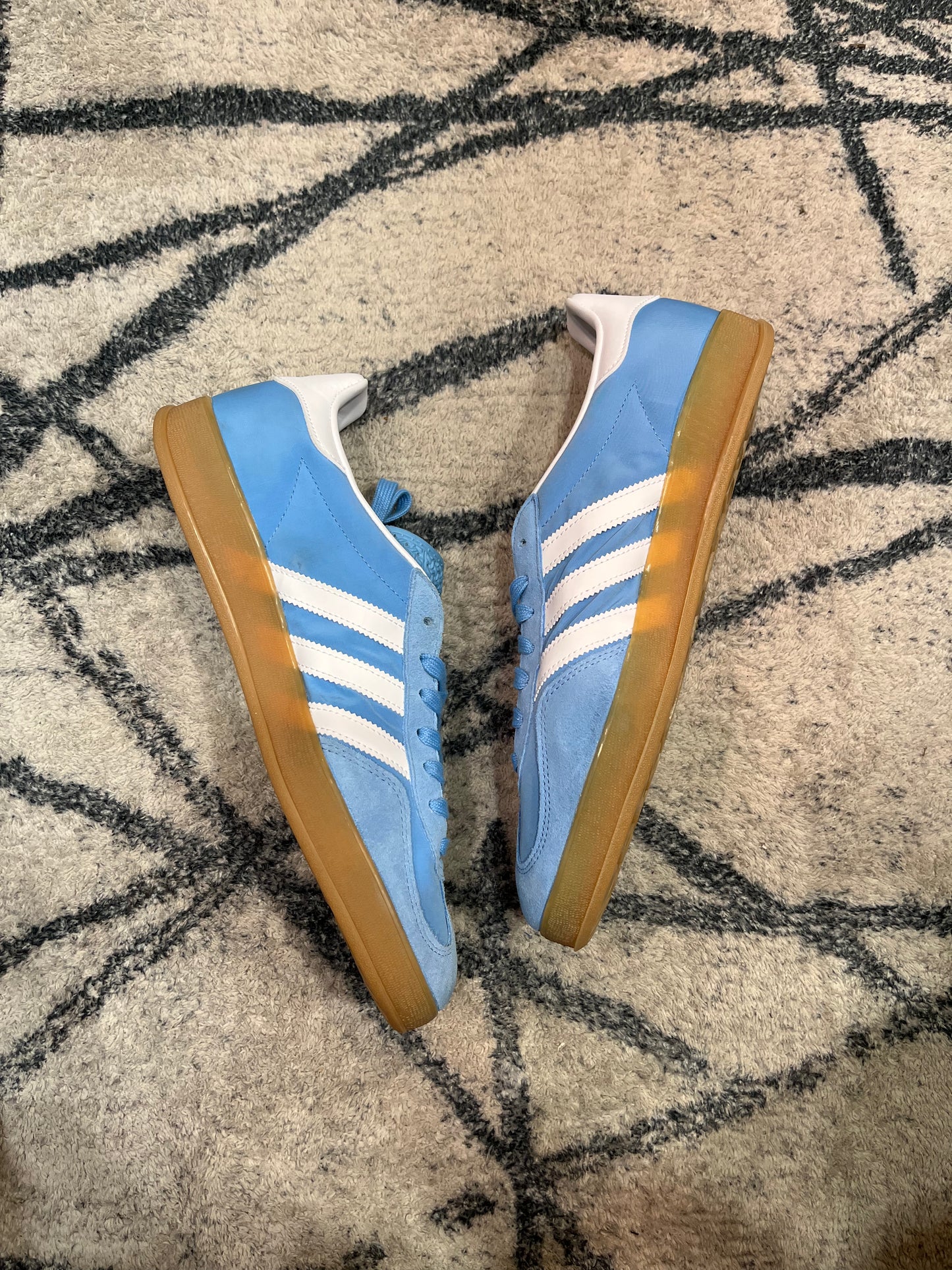Gazelle Light Blue