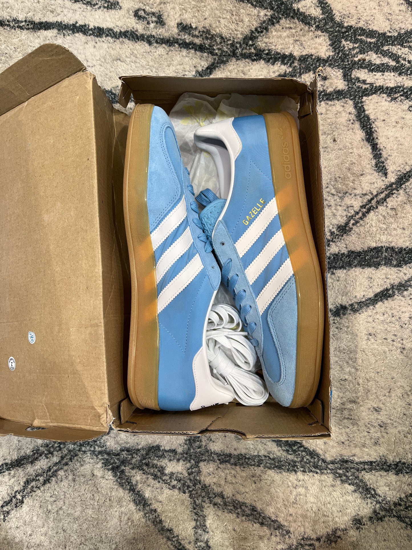 Gazelle Light Blue