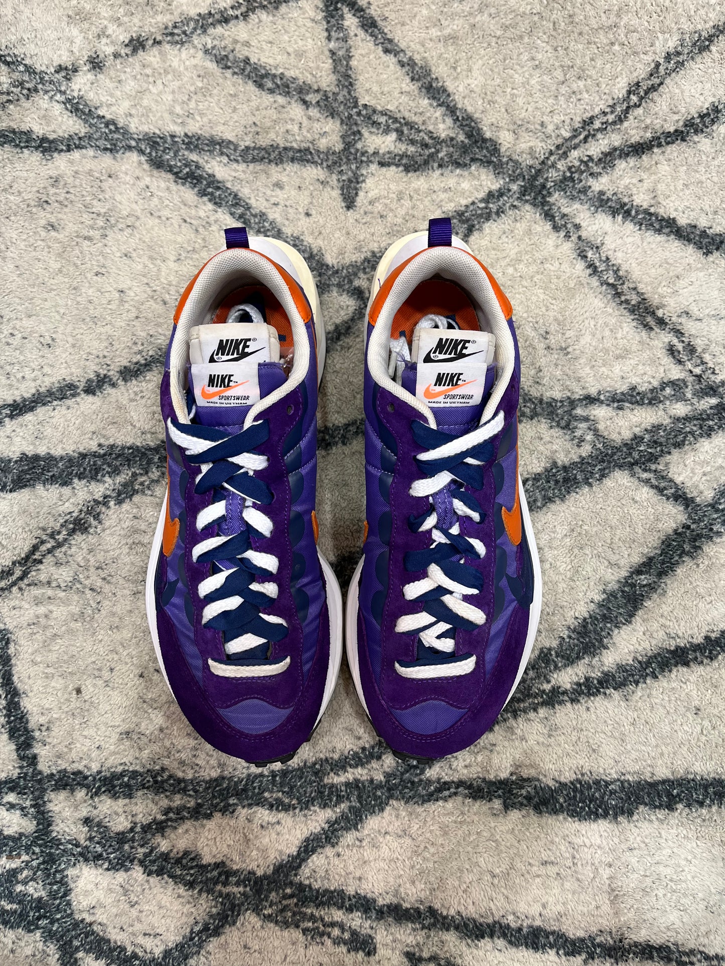 Nike Sacai Vaporwaffle Dark Iris
