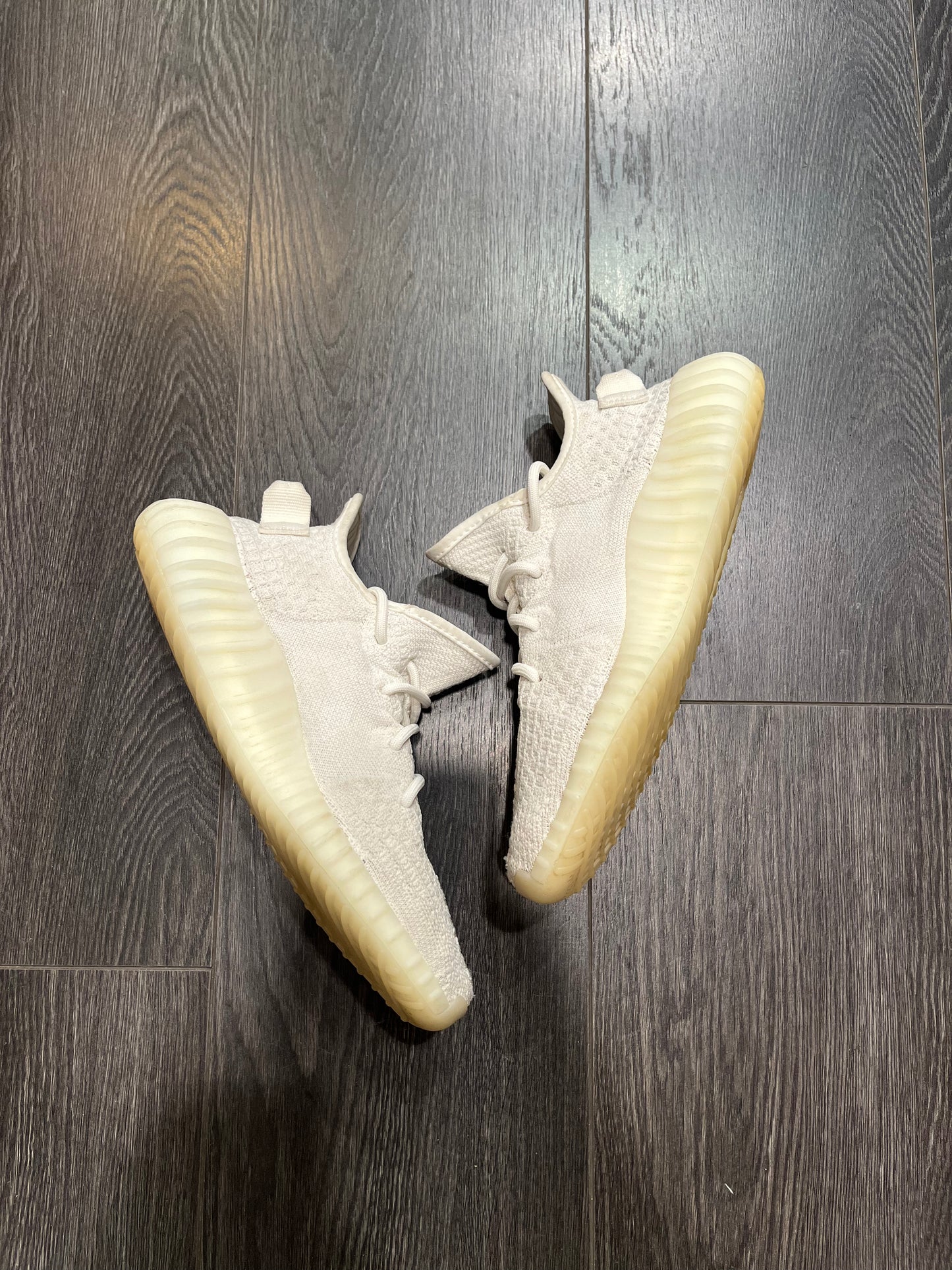 Yeezy 350 V2 Bone