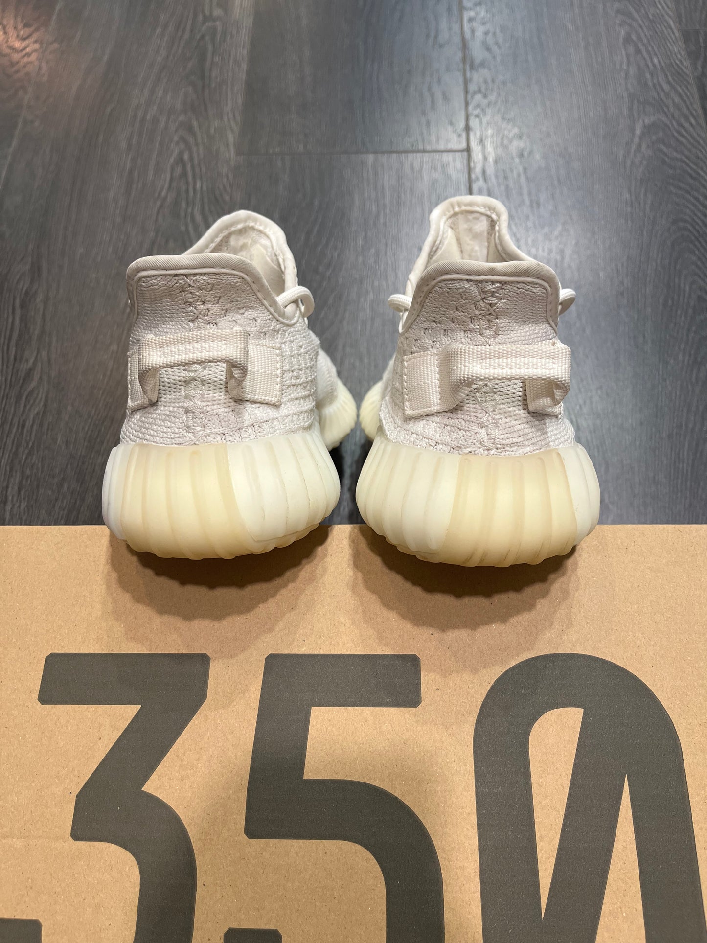 Yeezy 350 V2 Bone