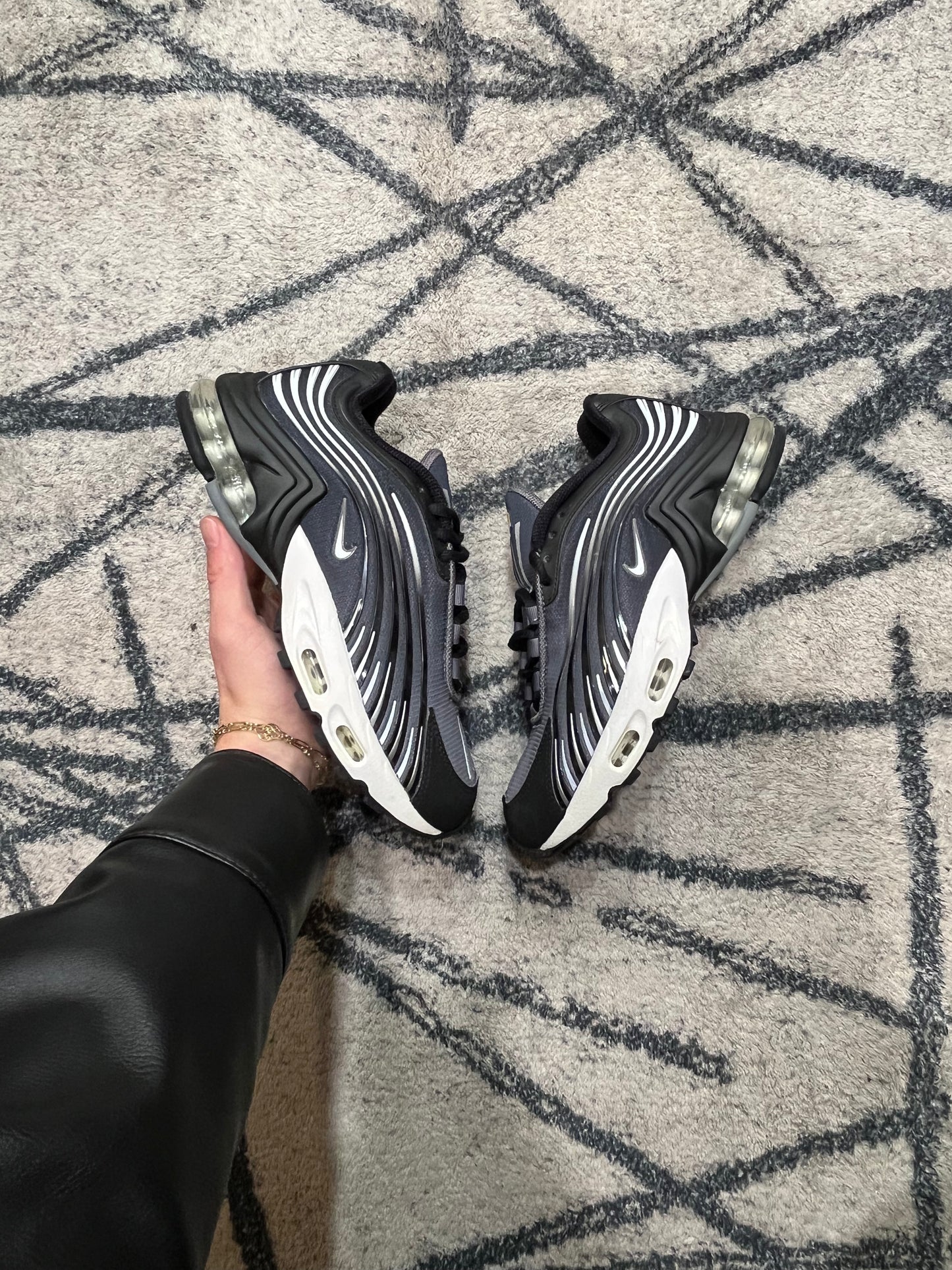 Nike Air Max 2 Reflect Silver