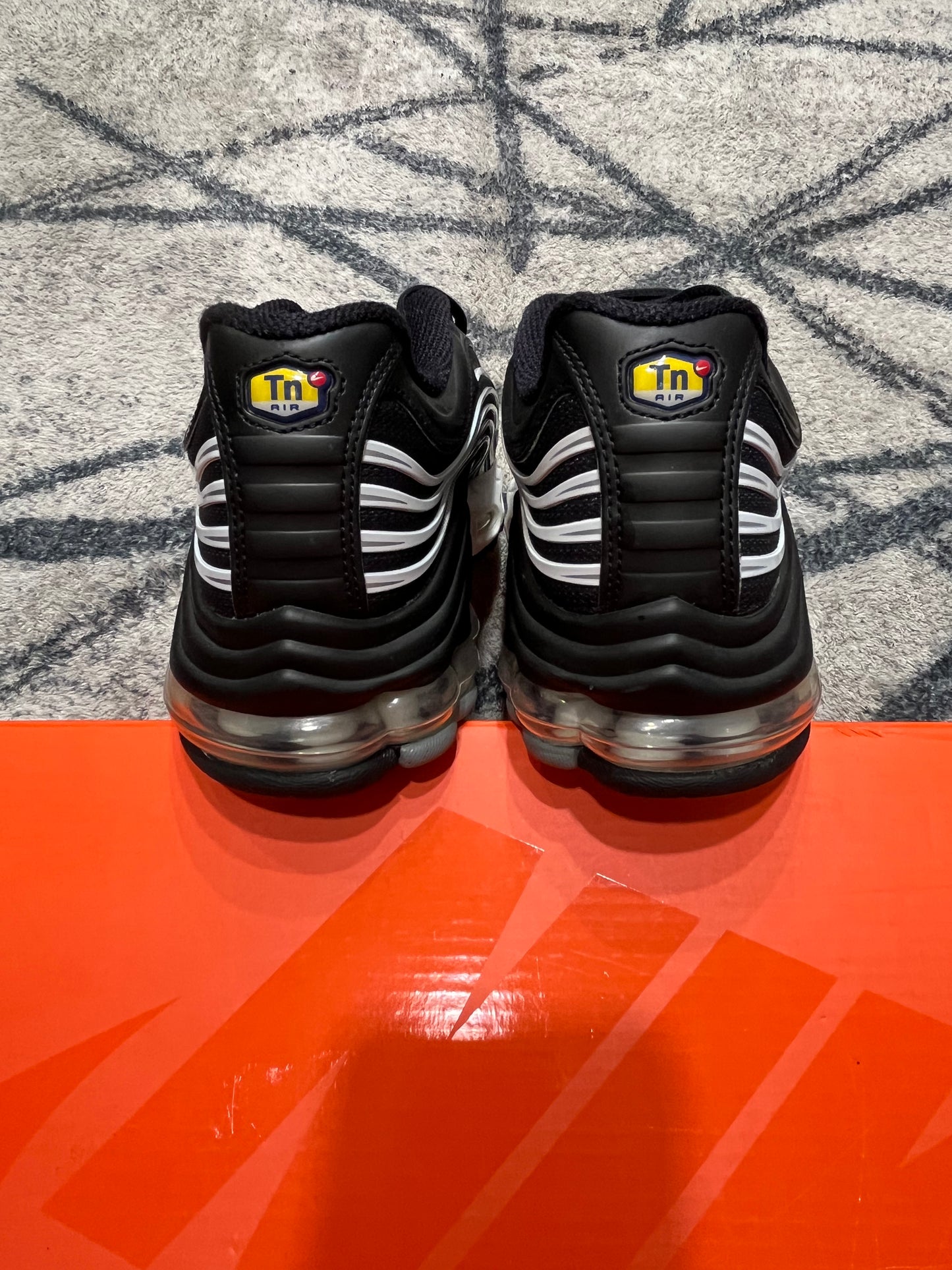 Nike Air Max 2 Reflect Silver