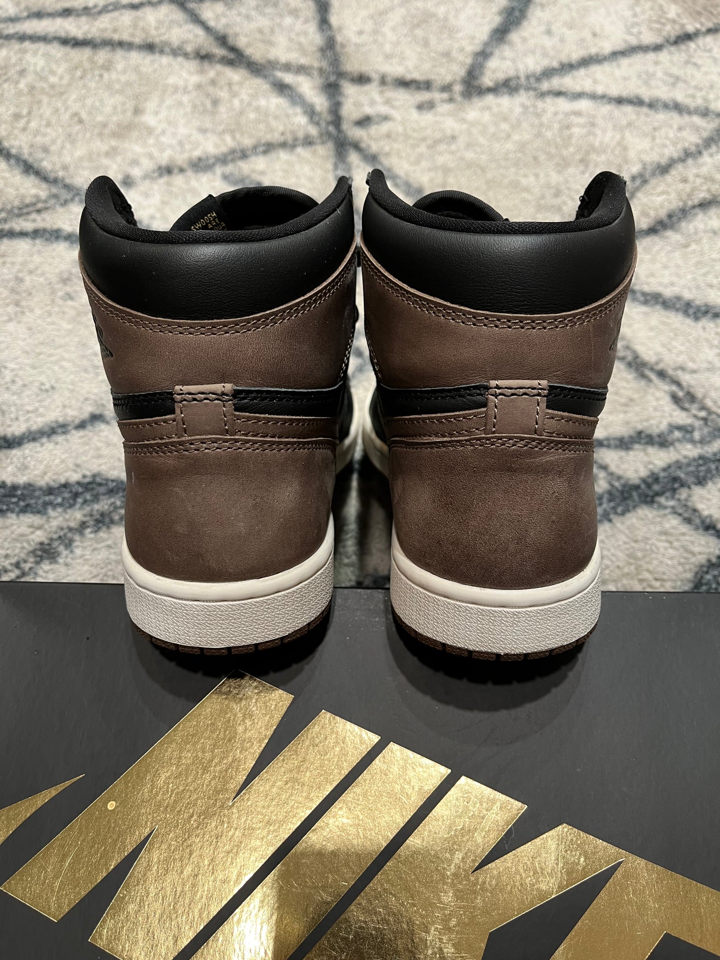 Air Jordan 1 Palomino