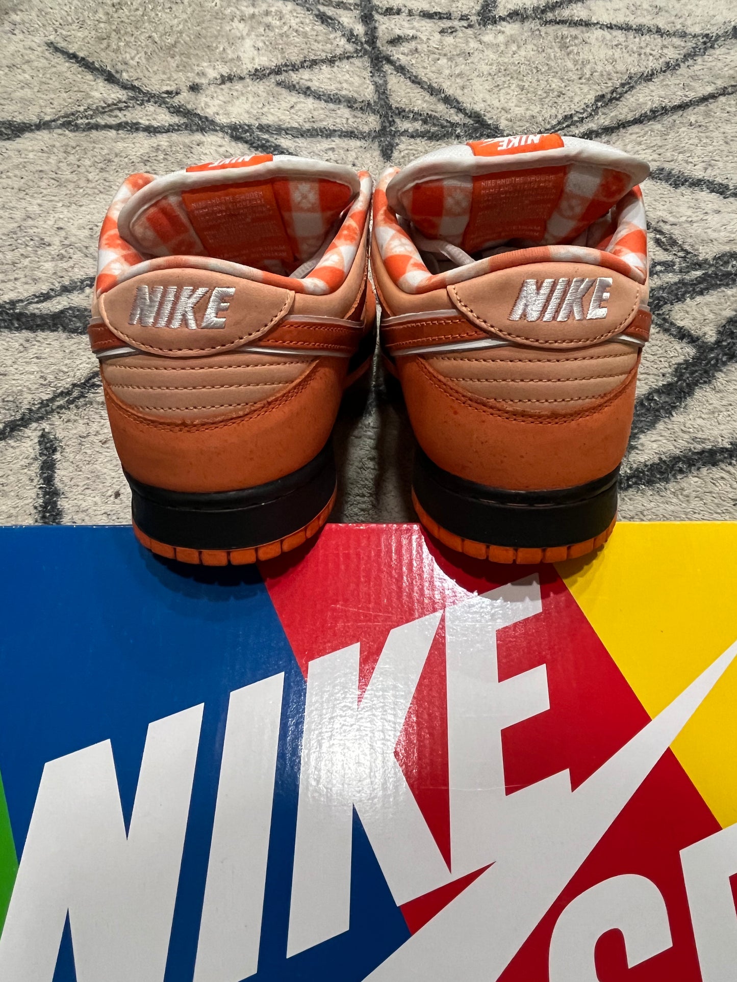 Nike Dunk SB Lobster Orange