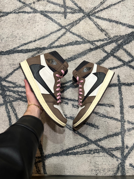 Air Jordan 1 High Reverse Mocha Travis