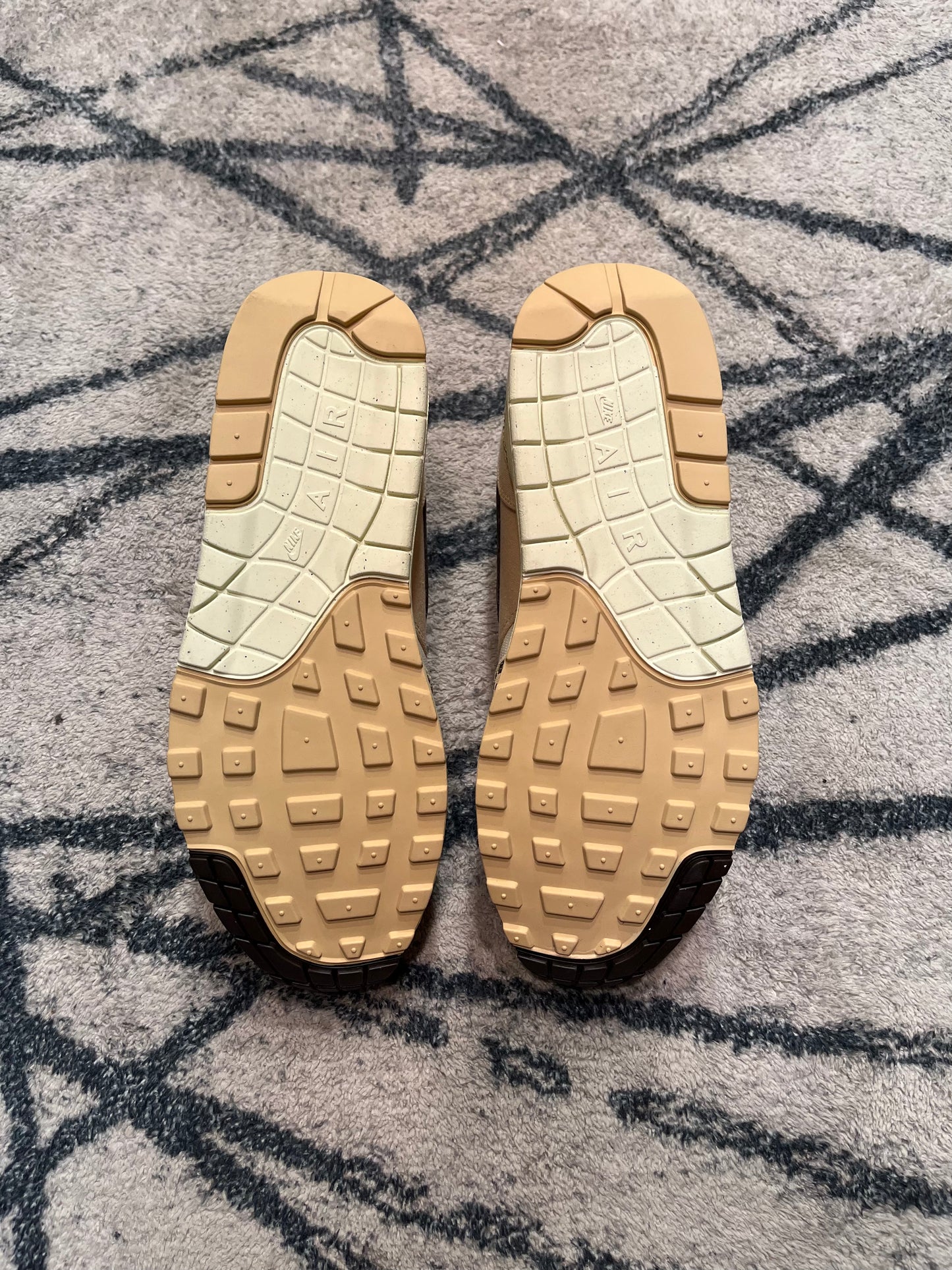 Nike Air Max 1 Leopard