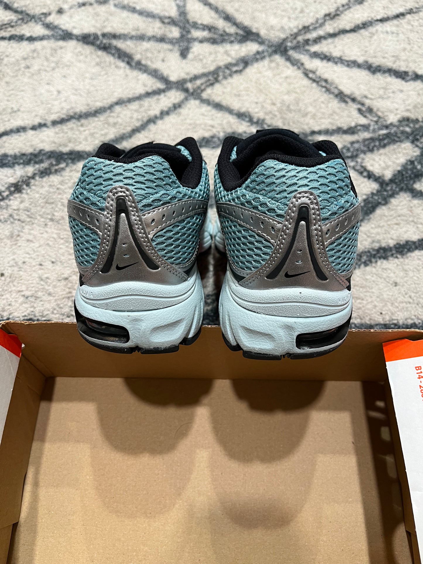 Nike Air Max Moto 2K Green