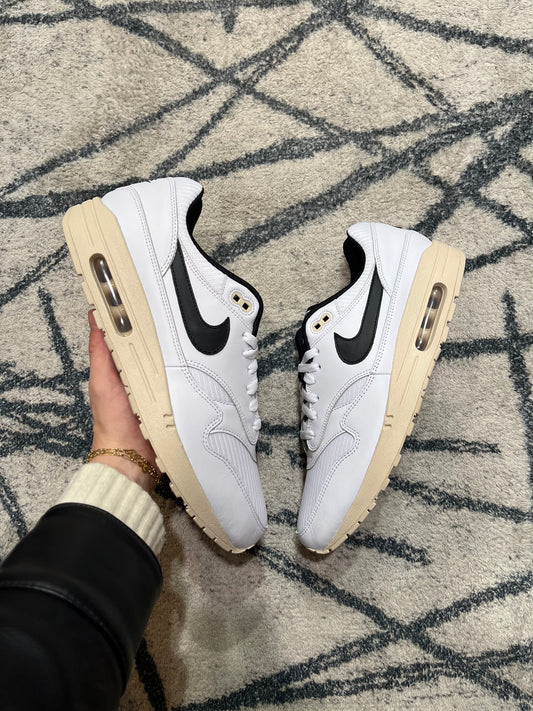 Nike Air Max 1 By You White