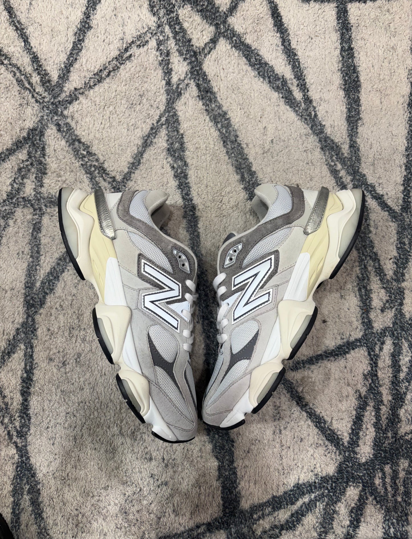New Balance 9060 Grey White SIlver