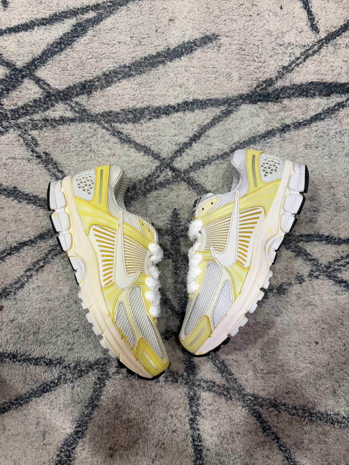 Nike Vomero 5 Custom Lemon
