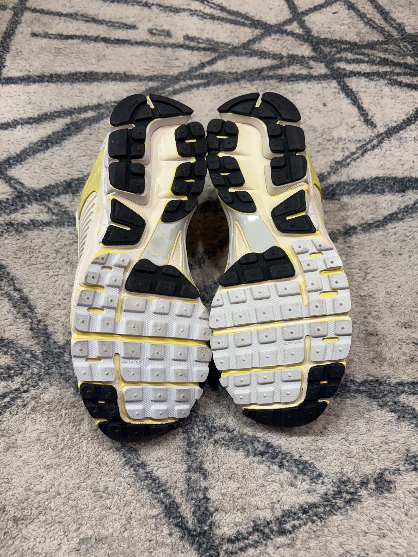 Nike Vomero 5 Custom Lemon