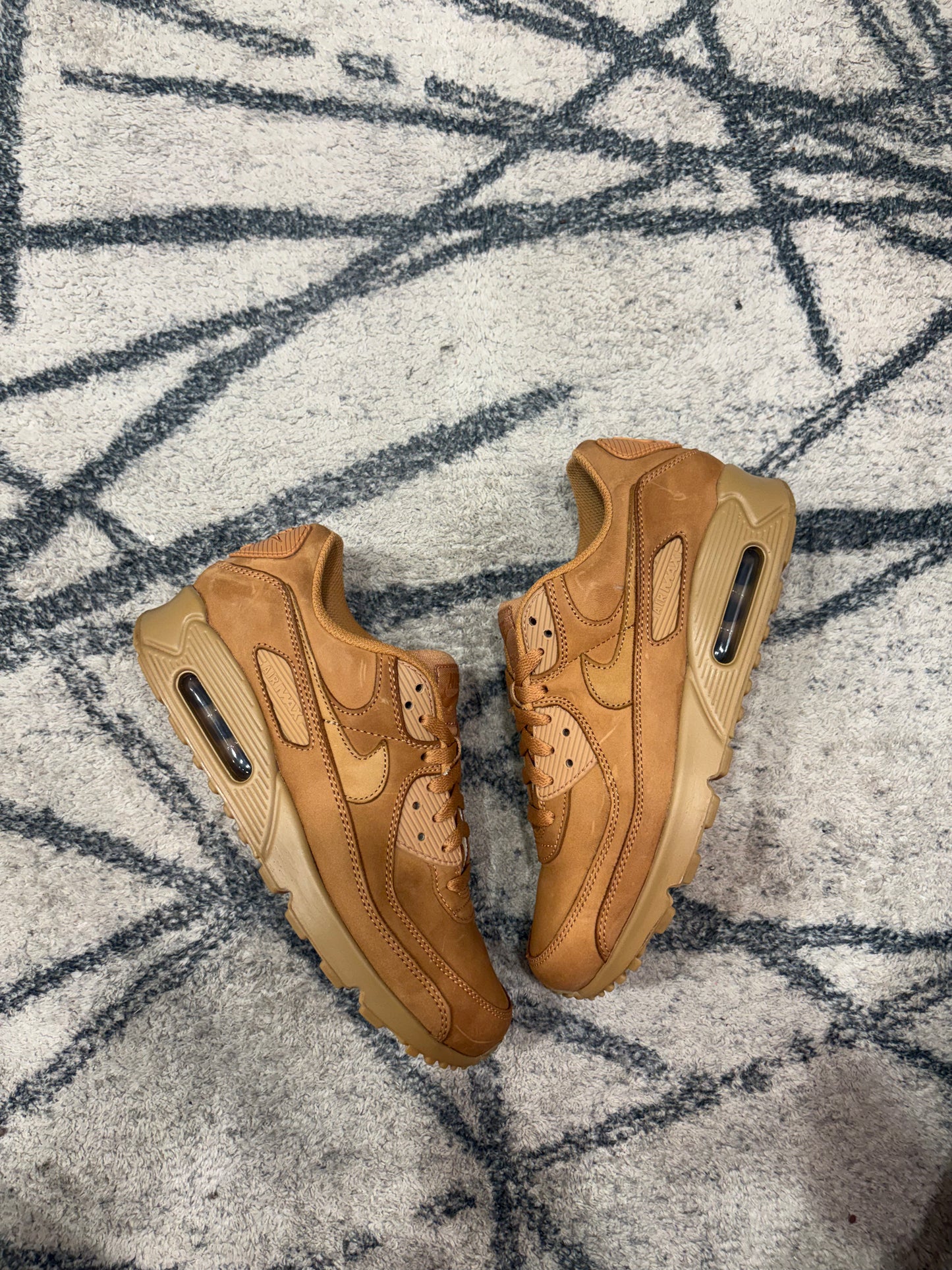 Nike Air Max 90 Wheat Gum