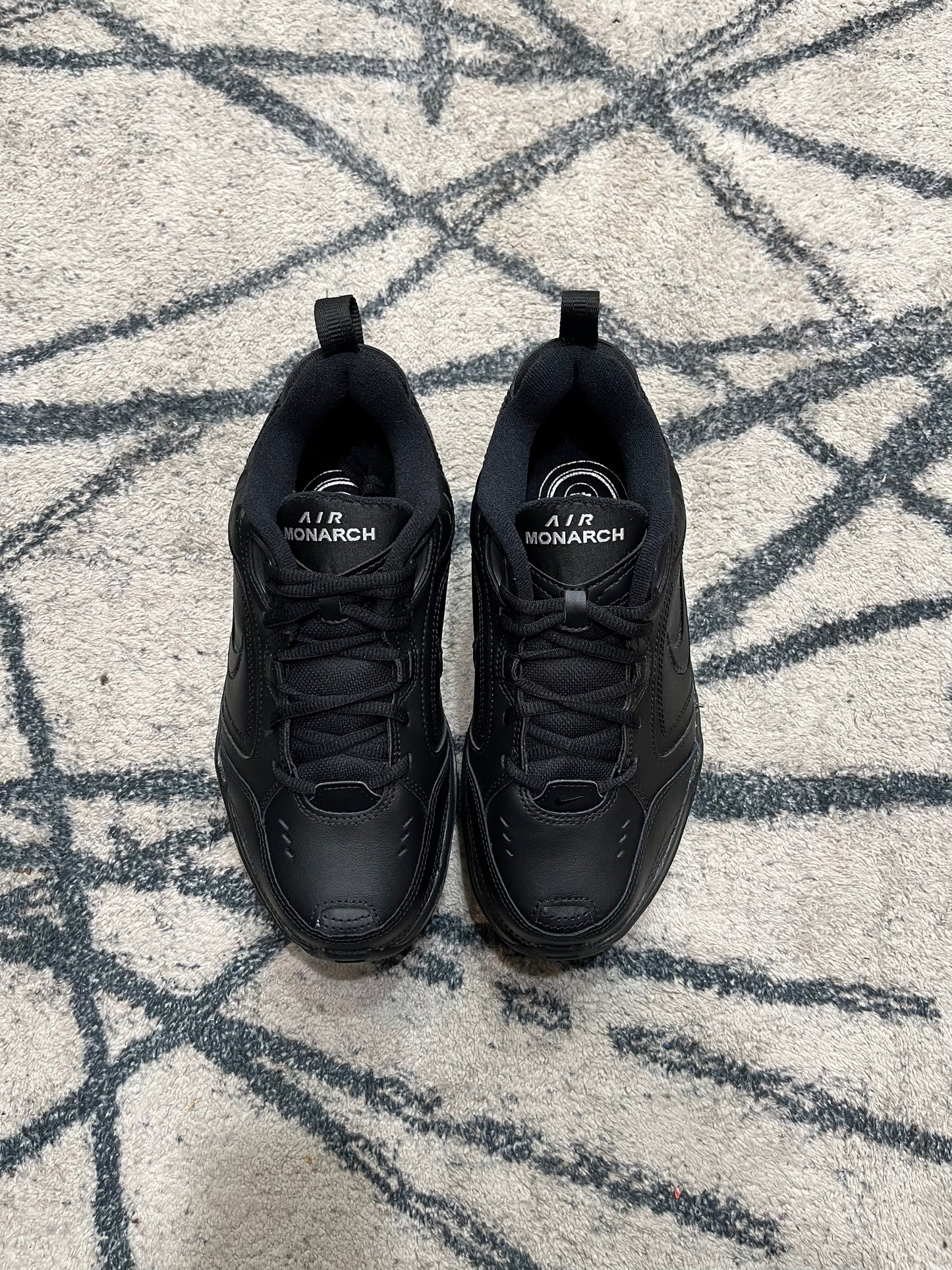 Nike Air Monarch Black