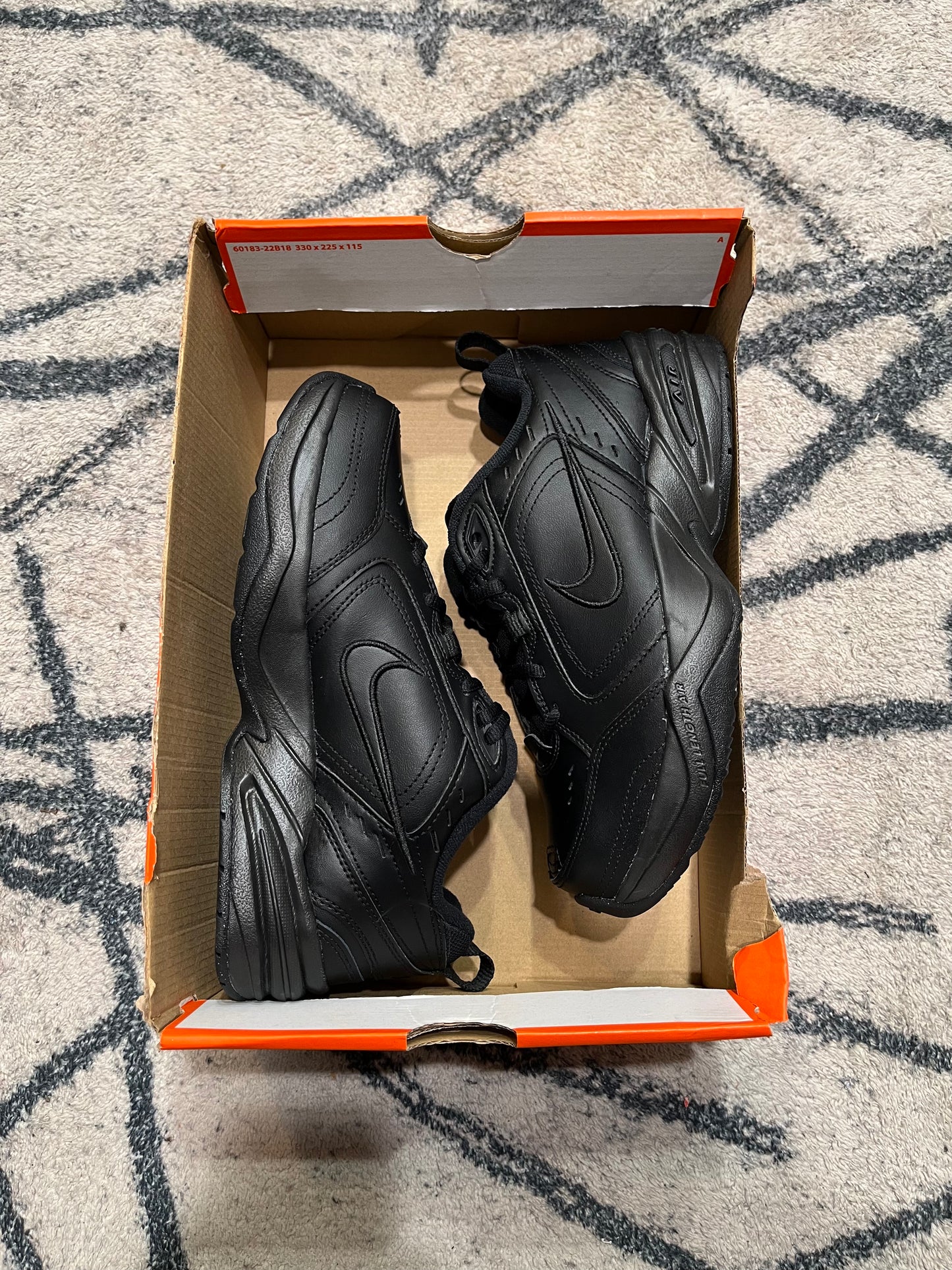 Nike Air Monarch Black