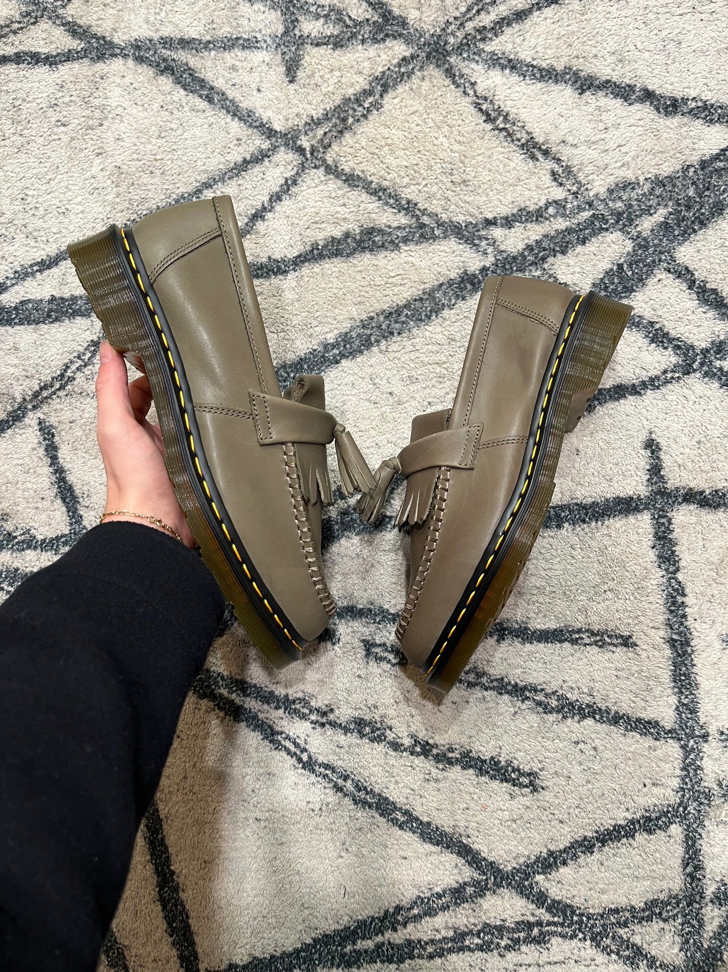 Doc Martens Adrian Olive