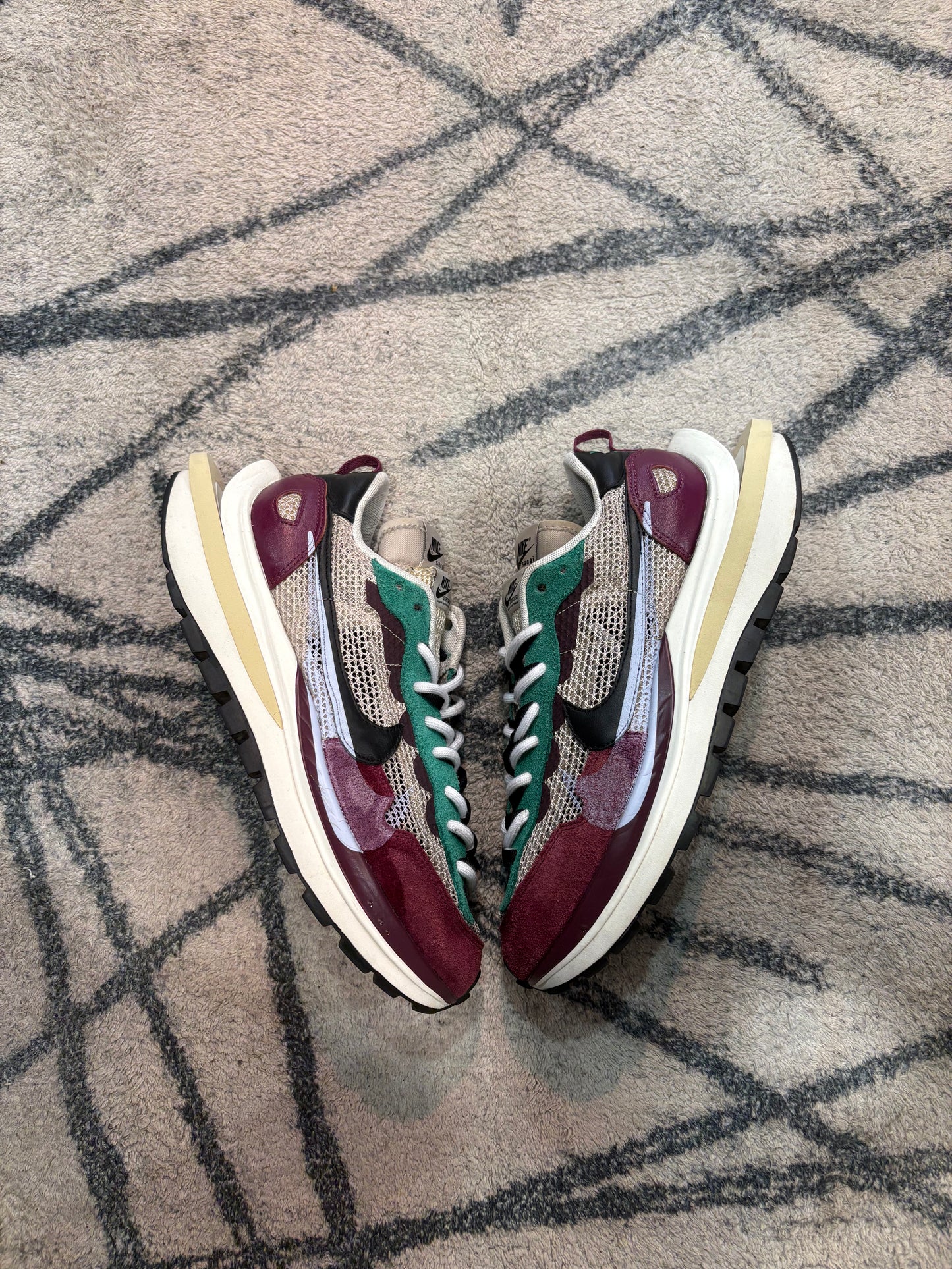 Nike Sacai Vaporwaffle Vilain Red