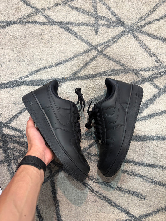 Nike Air Force 1 Black