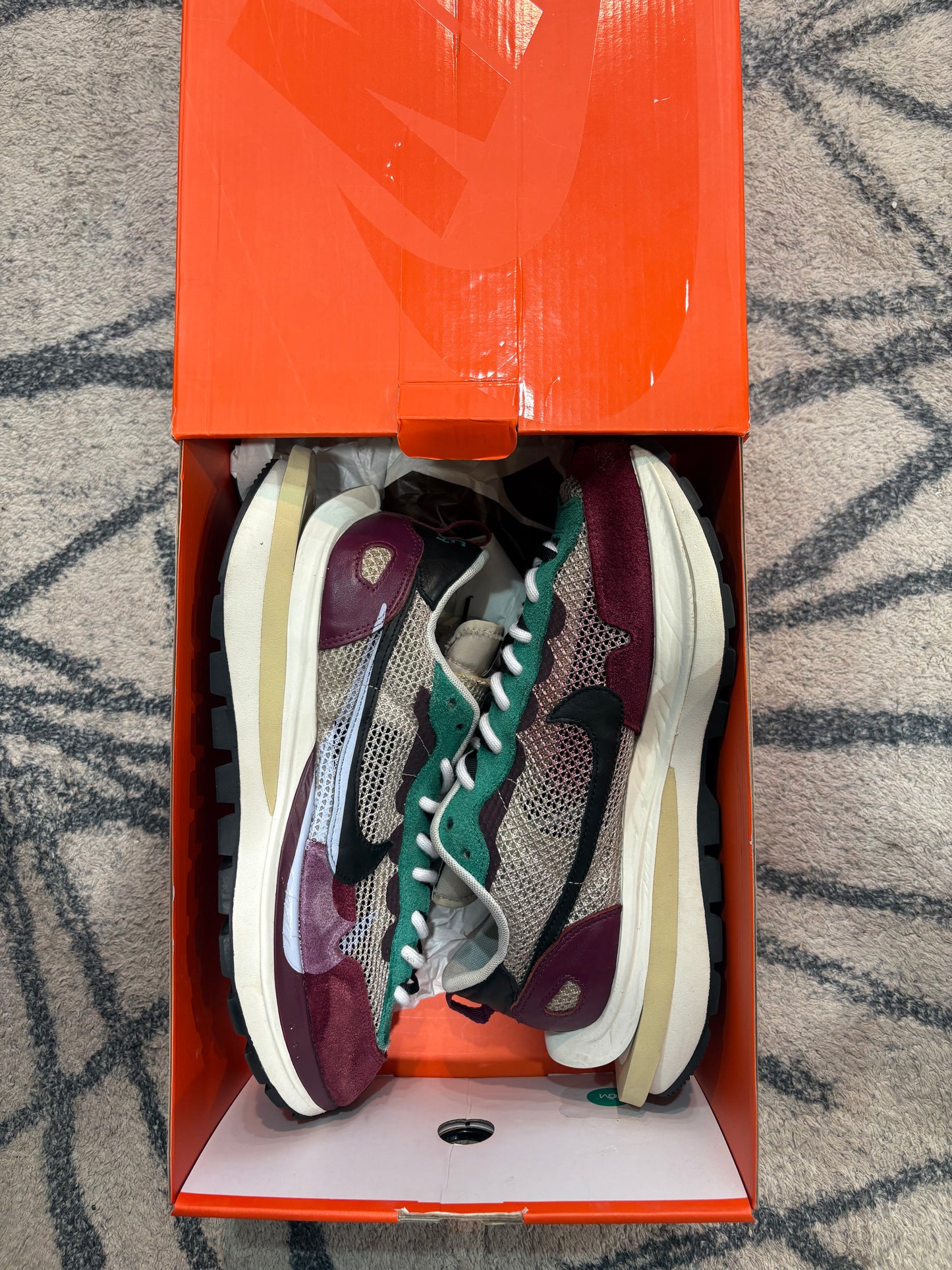 Nike Sacai Vaporwaffle Vilain Red