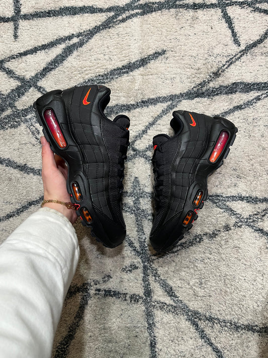 Nike Air Max 95 Black Red
