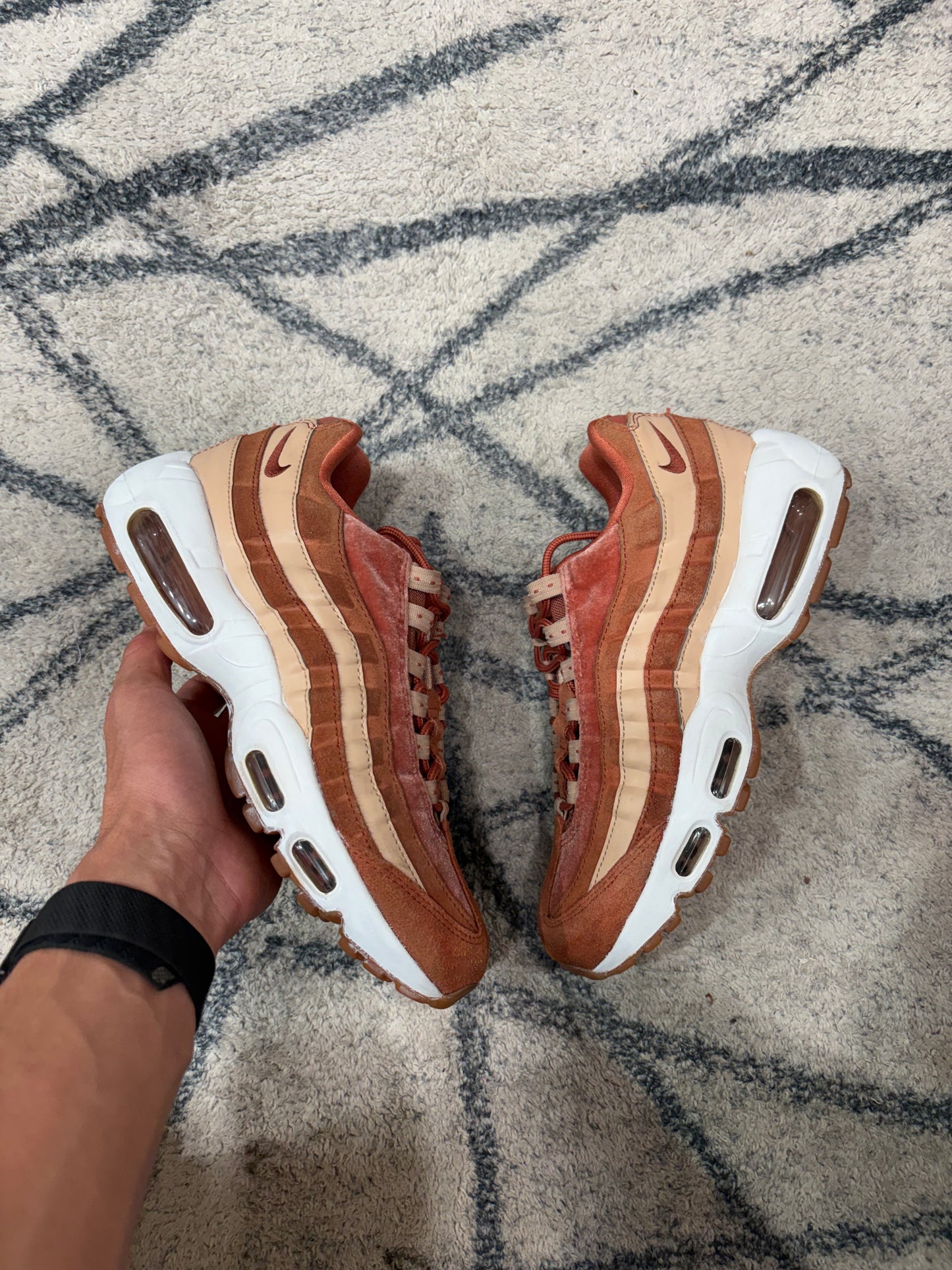 Nike Air Max 95 Dusty Peach