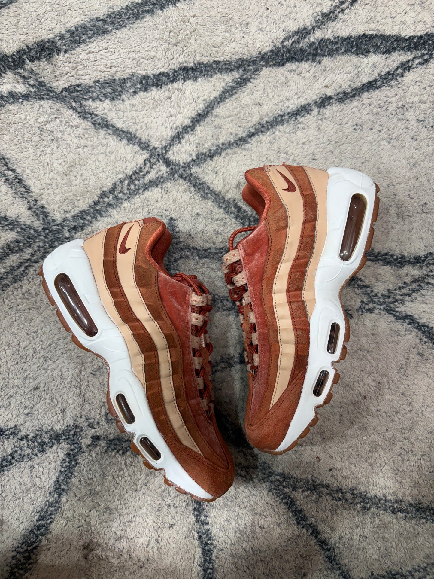 Nike Air Max 95 Dusty Peach