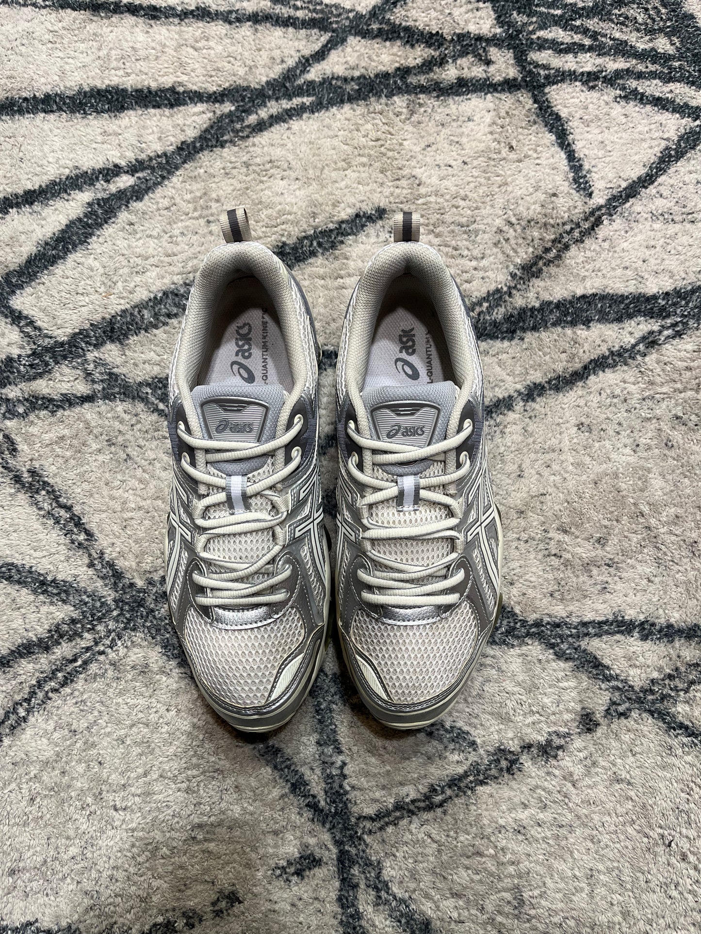 Asics Gel Quantum Kinetic  White Grey