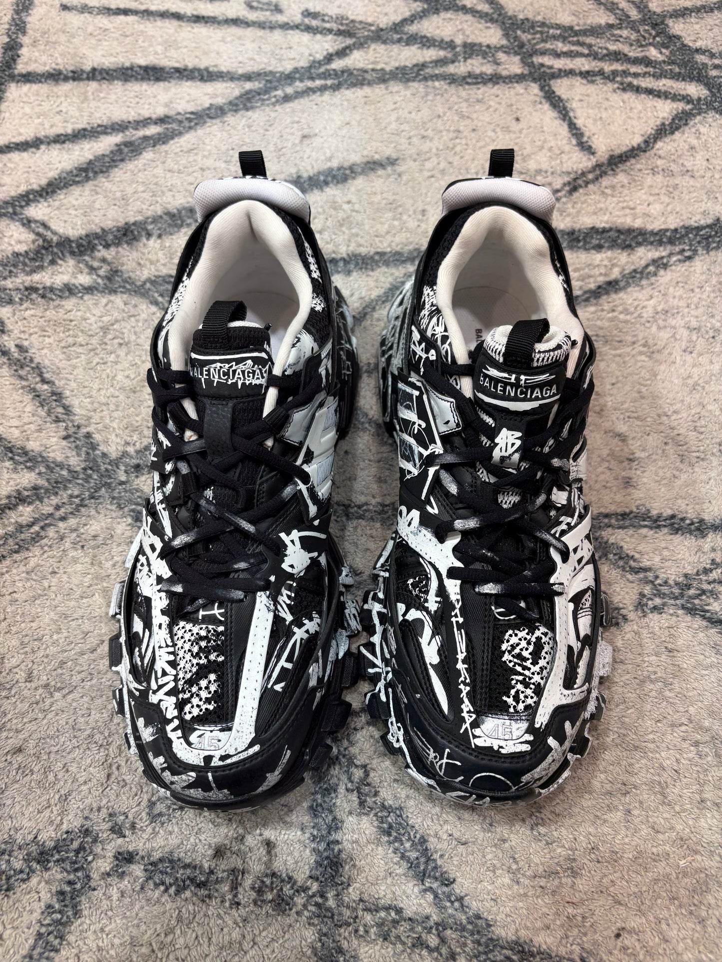 Balenciaga Track Graff