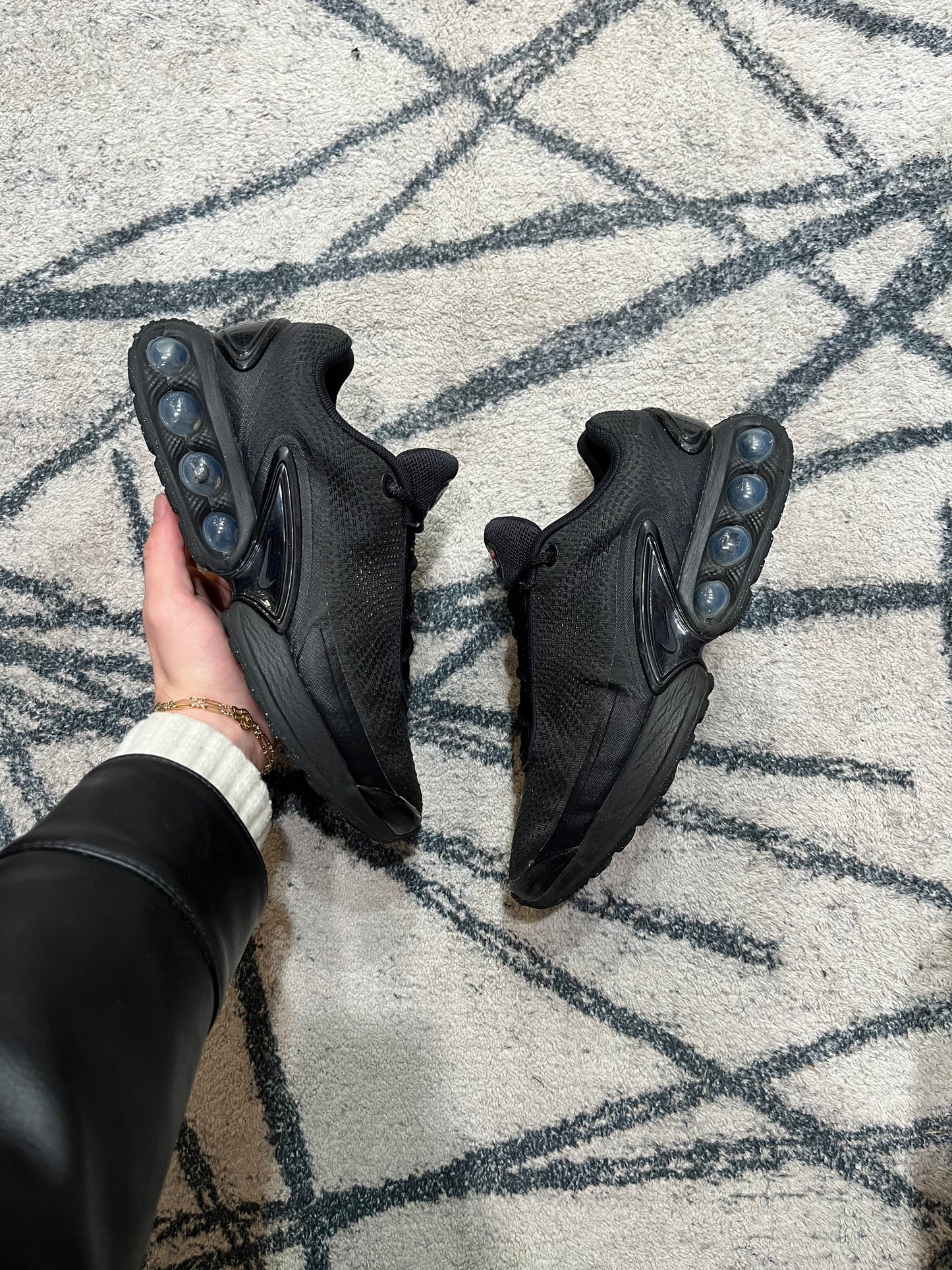 Nike Air Max Dn Black