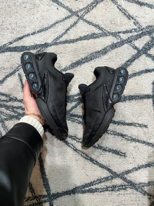 Nike Air Max Dn Black