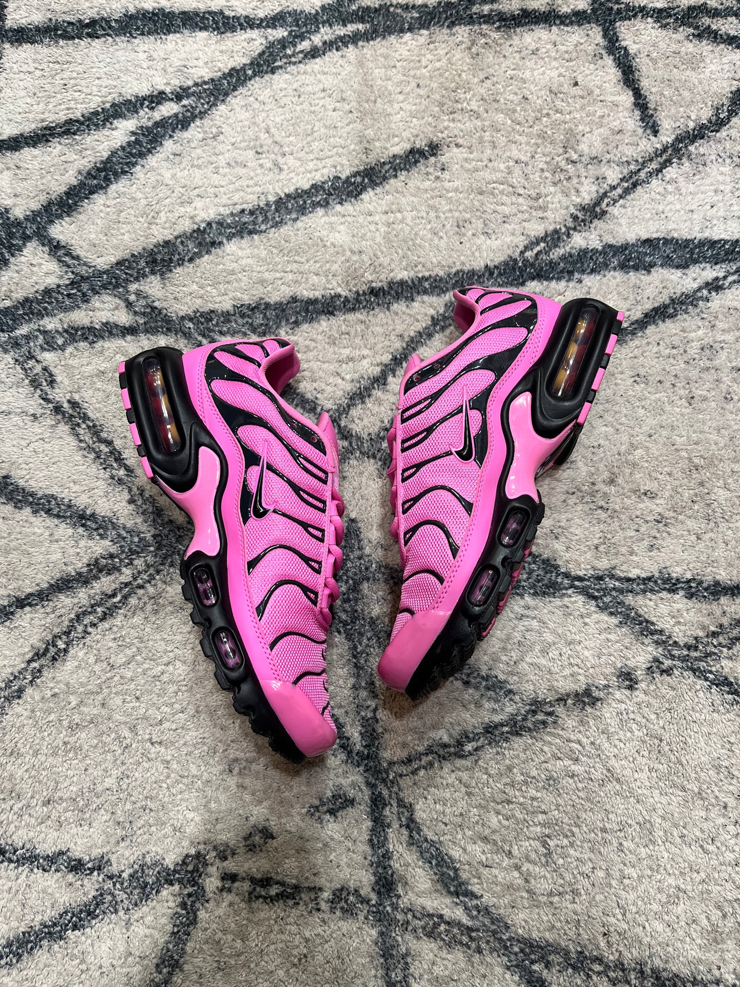 Nike Air Max Plus Playful Pink