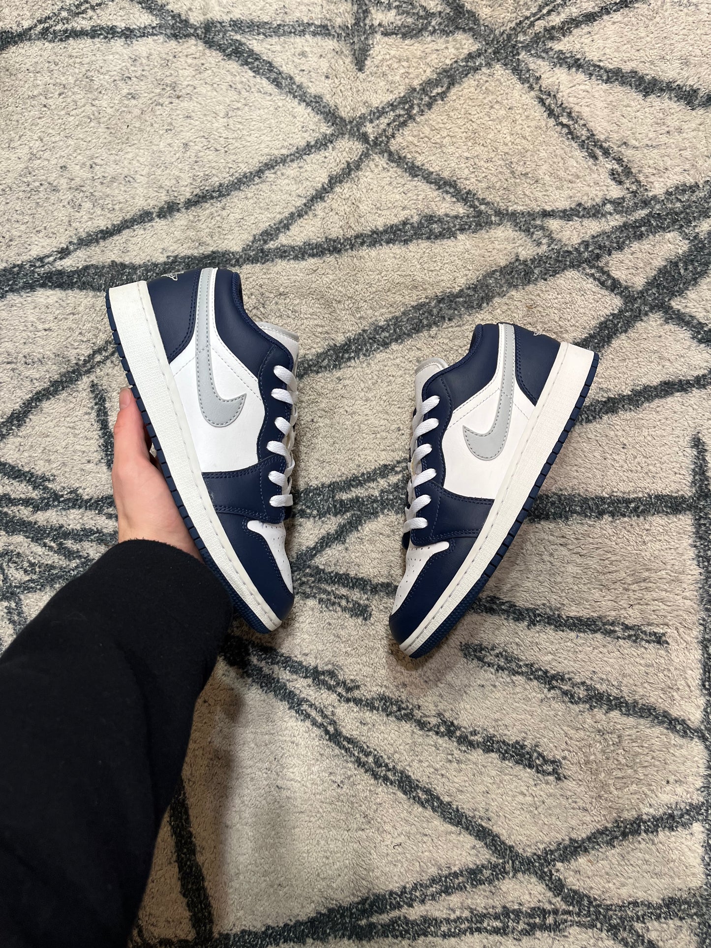 Air Jordan 1  Grey Midnight Navy