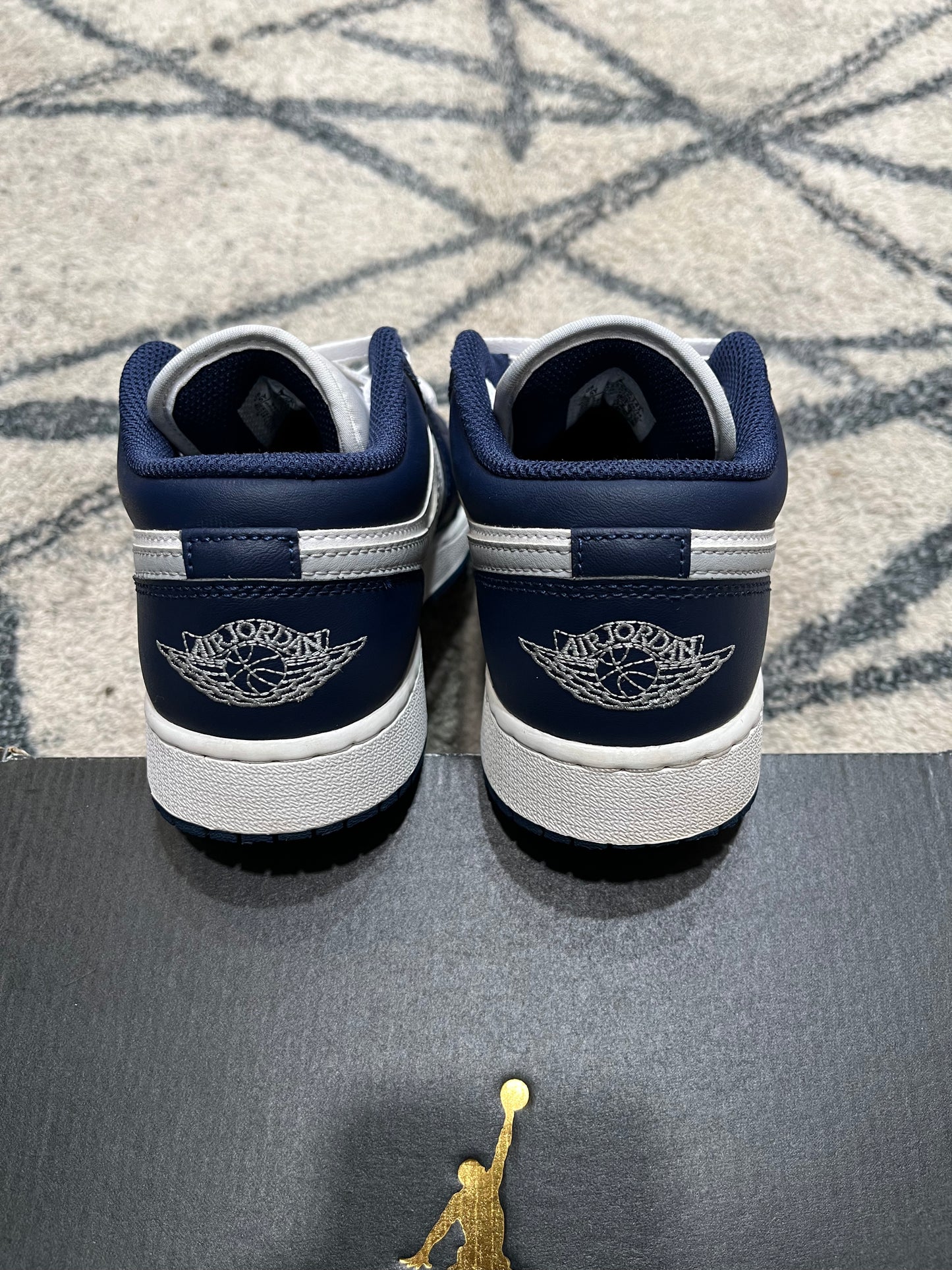 Air Jordan 1  Grey Midnight Navy