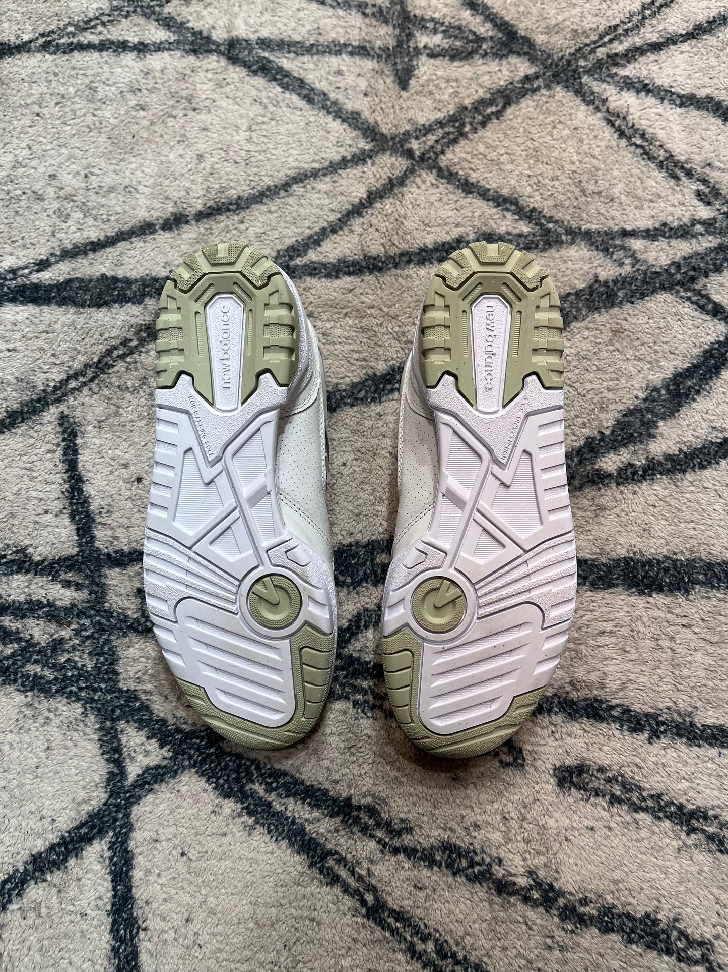 New Balance 550 Olive Green