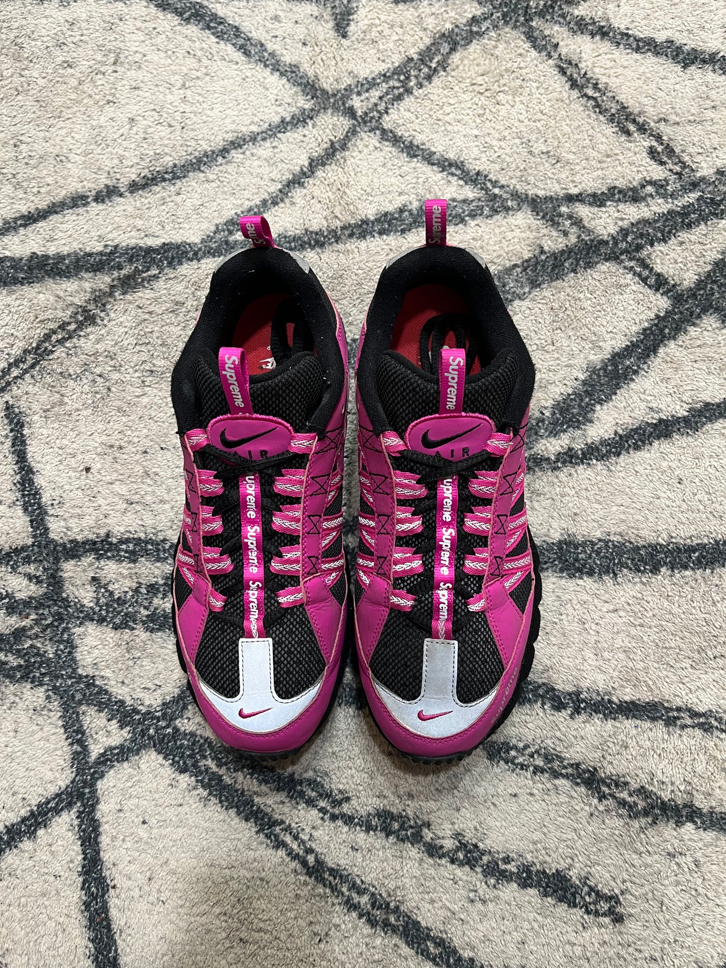 Nike Humara Supreme Pink