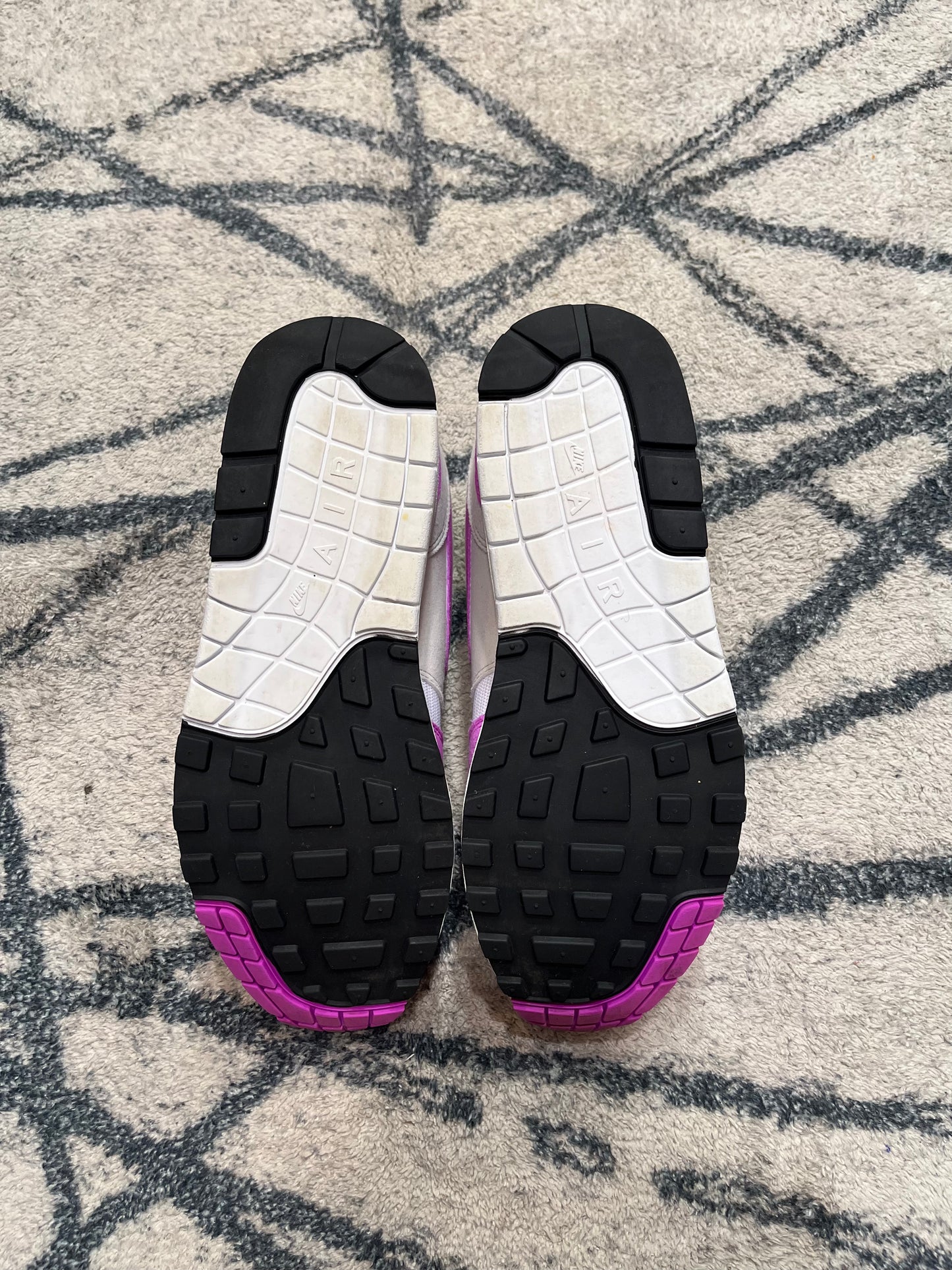 Nike Air Max 1 Fushia