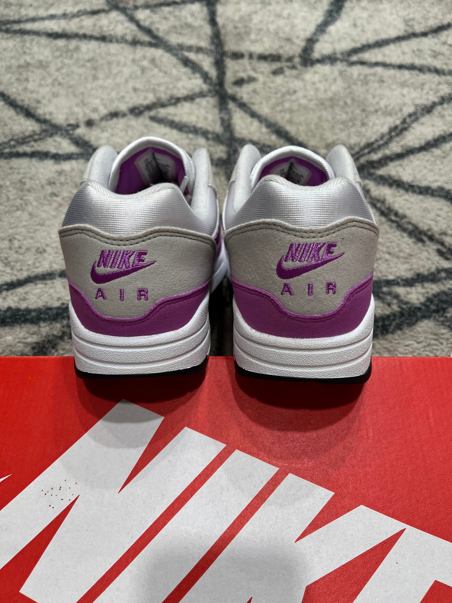 Nike Air Max 1 Fushia