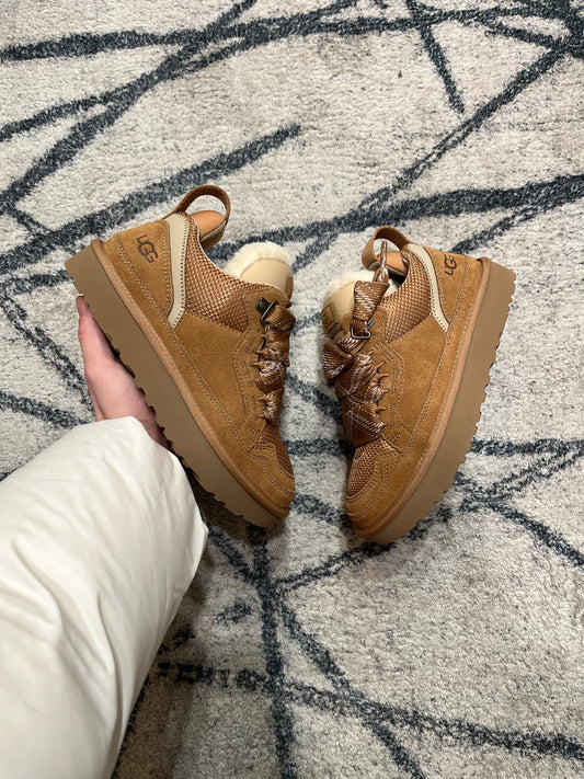 UGG LOWMEL Chestnut