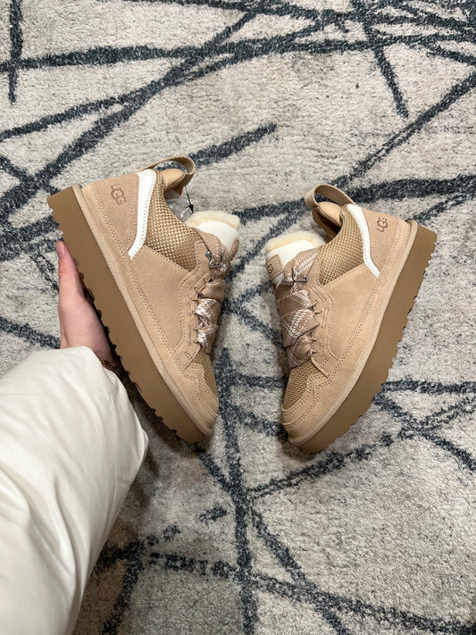 UGG LOWMEL Sand