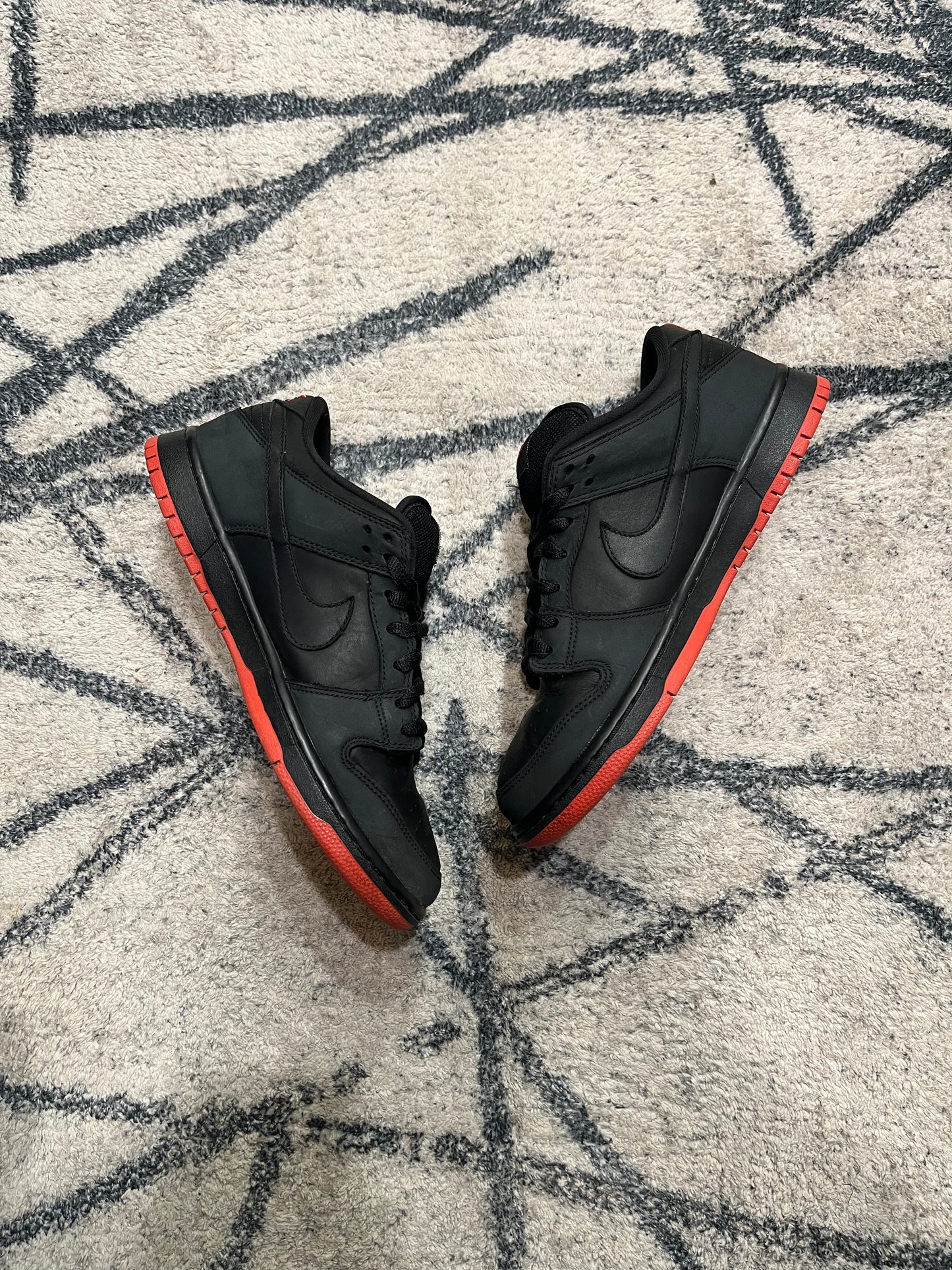 Nike SB Dunk Low Stapple Pigeon