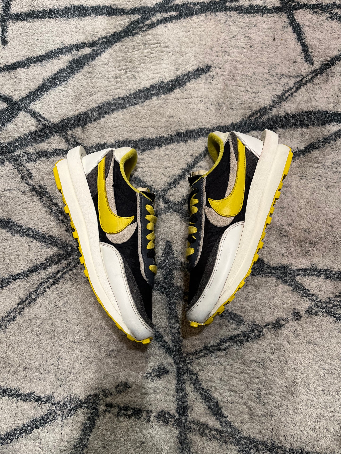 Nike LDWaffle Sacai Bright Citron