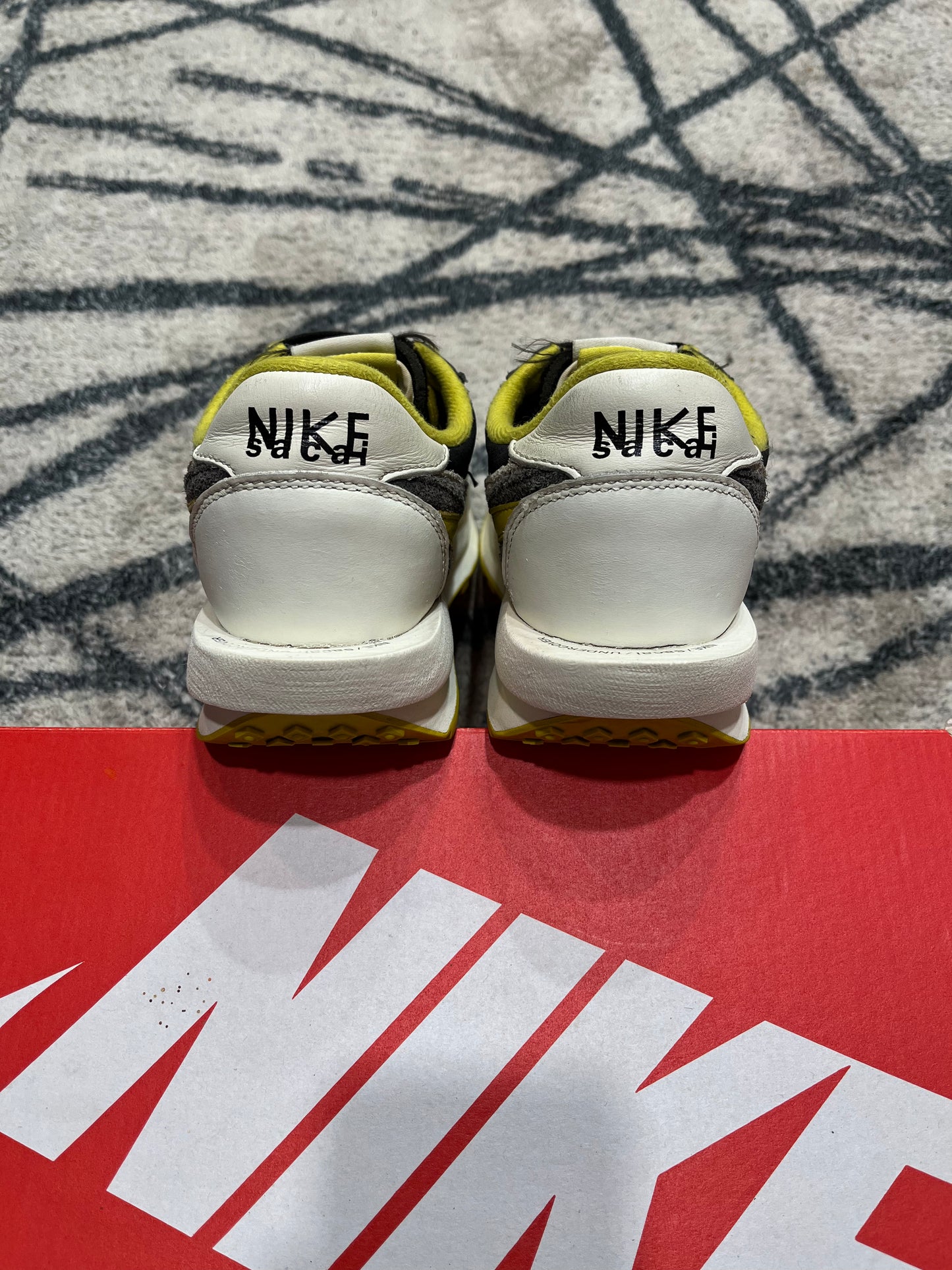 Nike LDWaffle Sacai Bright Citron