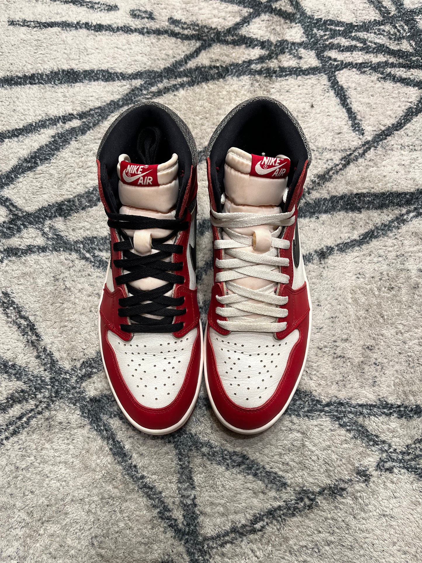 Air Jordan 1 Lost & Found