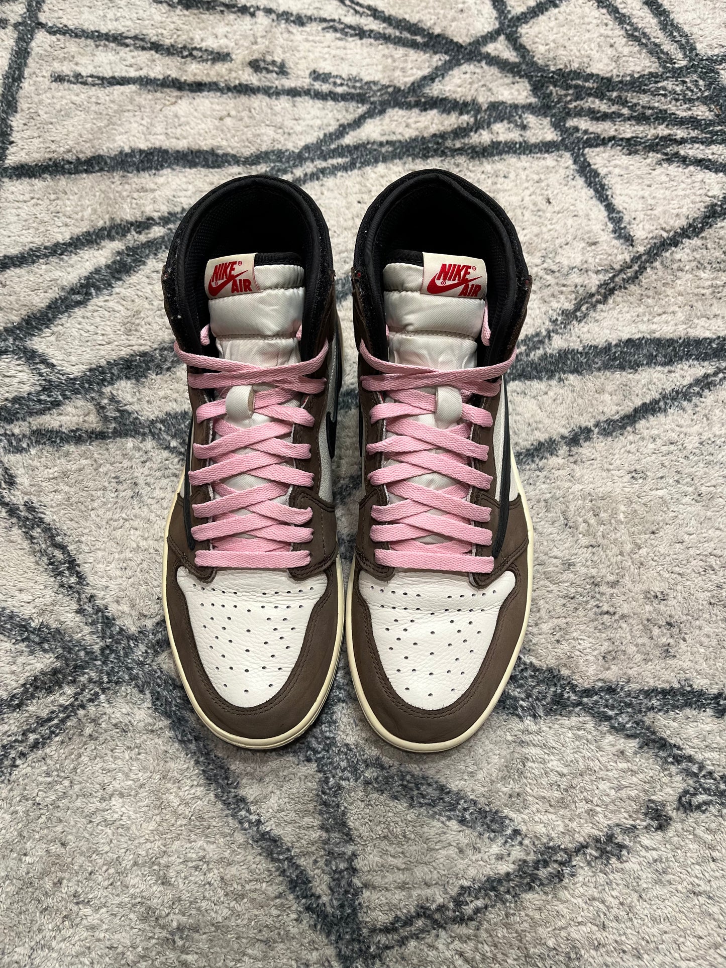 Air Jordan 1 High Travis Reverse Mocha