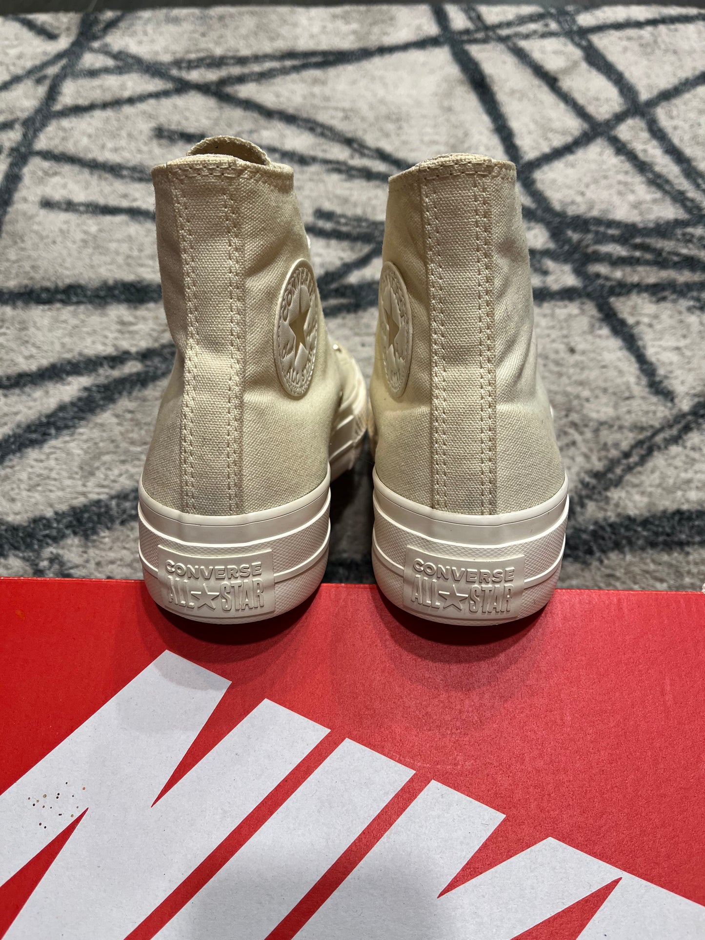 Converse High Chuck Taylor Beige