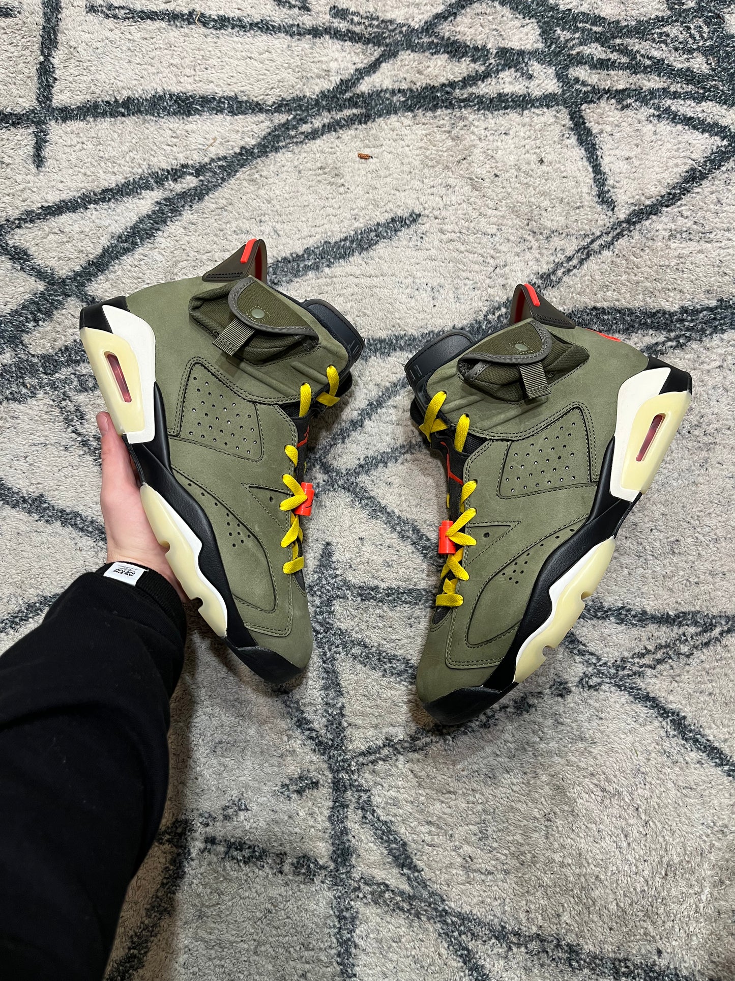 Air Jordan 6 Travis Olive