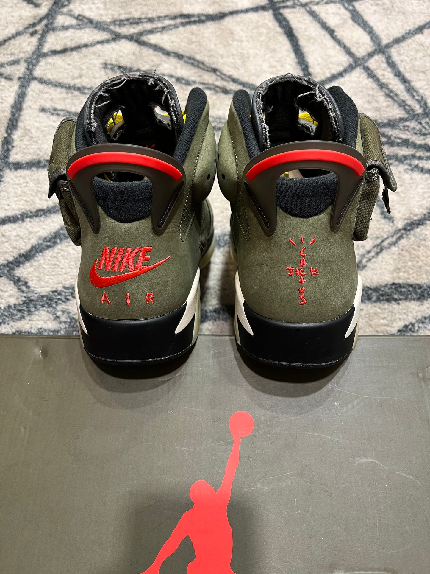 Air Jordan 6 Travis Olive