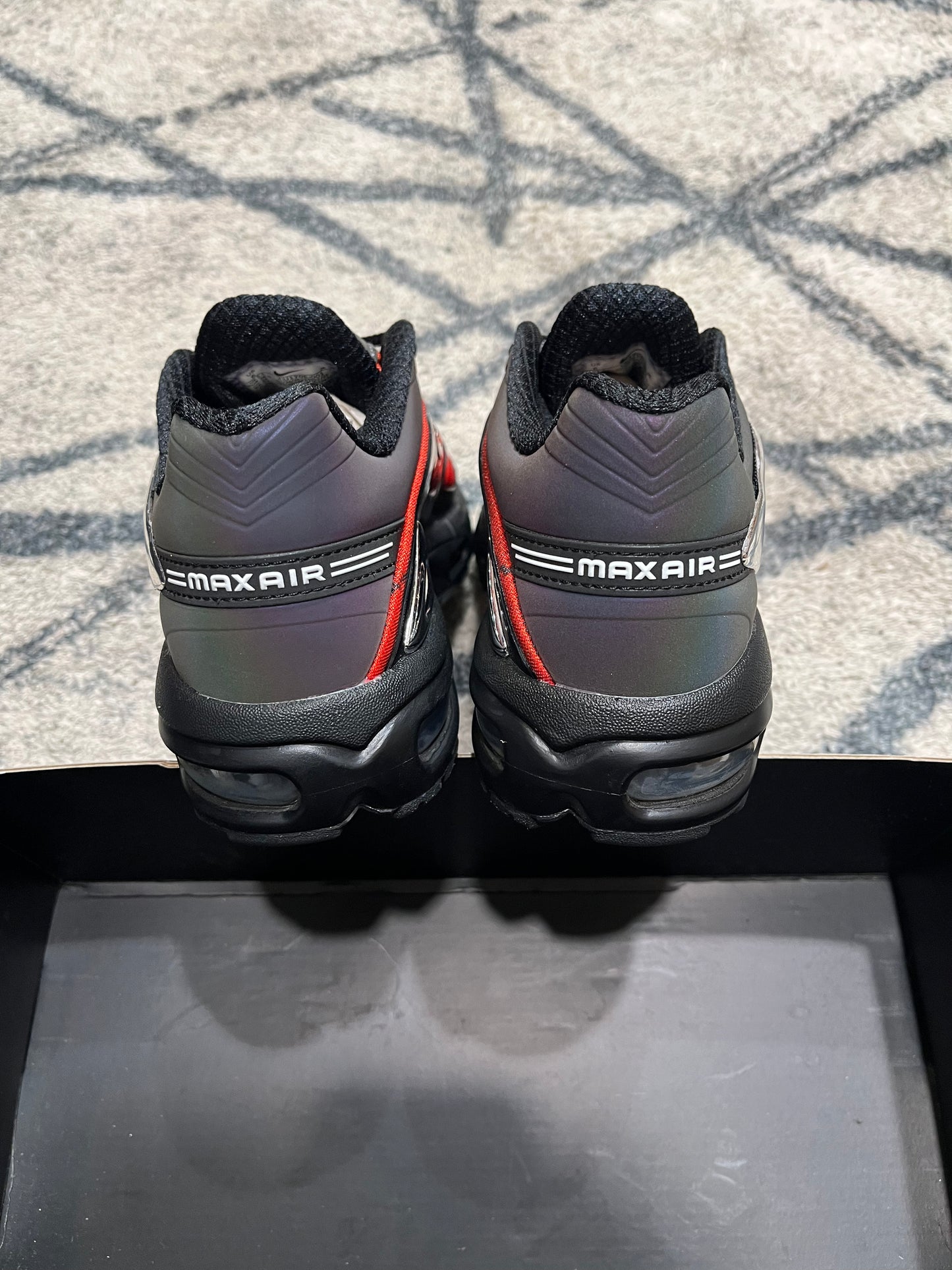 Nike Skepta Tailwind Chrome Red